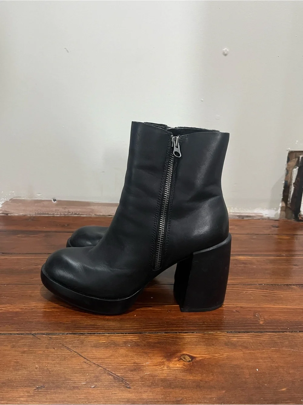 Kork-Ease Black Leather Platform Ankle Booties with Side Zip